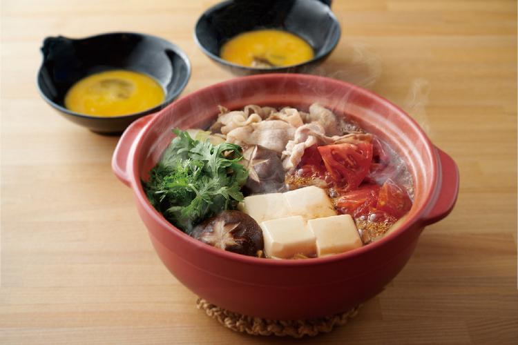 豚バラトマトすき焼き鍋｜レシピ｜タカノフーズ株式会社