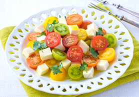 オイル漬け豆腐のカプレーゼ