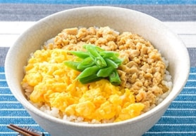 冷凍豆腐そぼろの三色丼