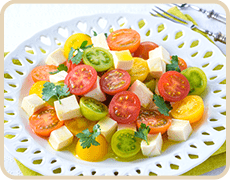 オイル漬け豆腐のカプレーゼ